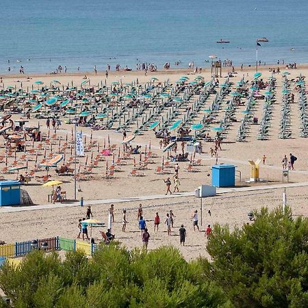 Giuliana - Appartamenti Bibione Buitenkant foto