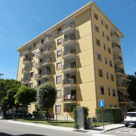 Giuliana - Appartamenti Bibione Buitenkant foto