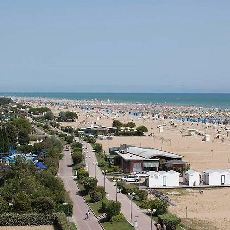 Giuliana - Appartamenti Bibione Buitenkant foto