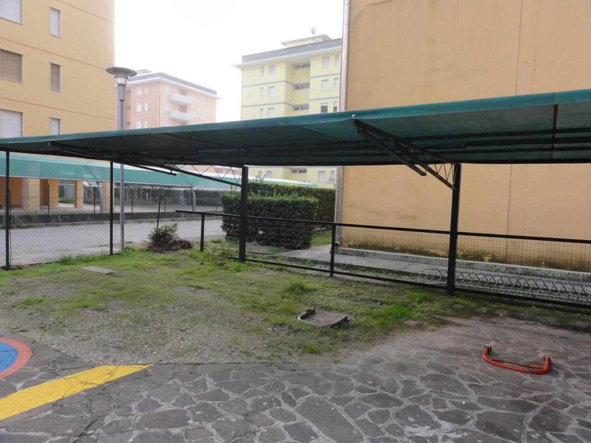 Giuliana - Appartamenti Bibione Kamer foto