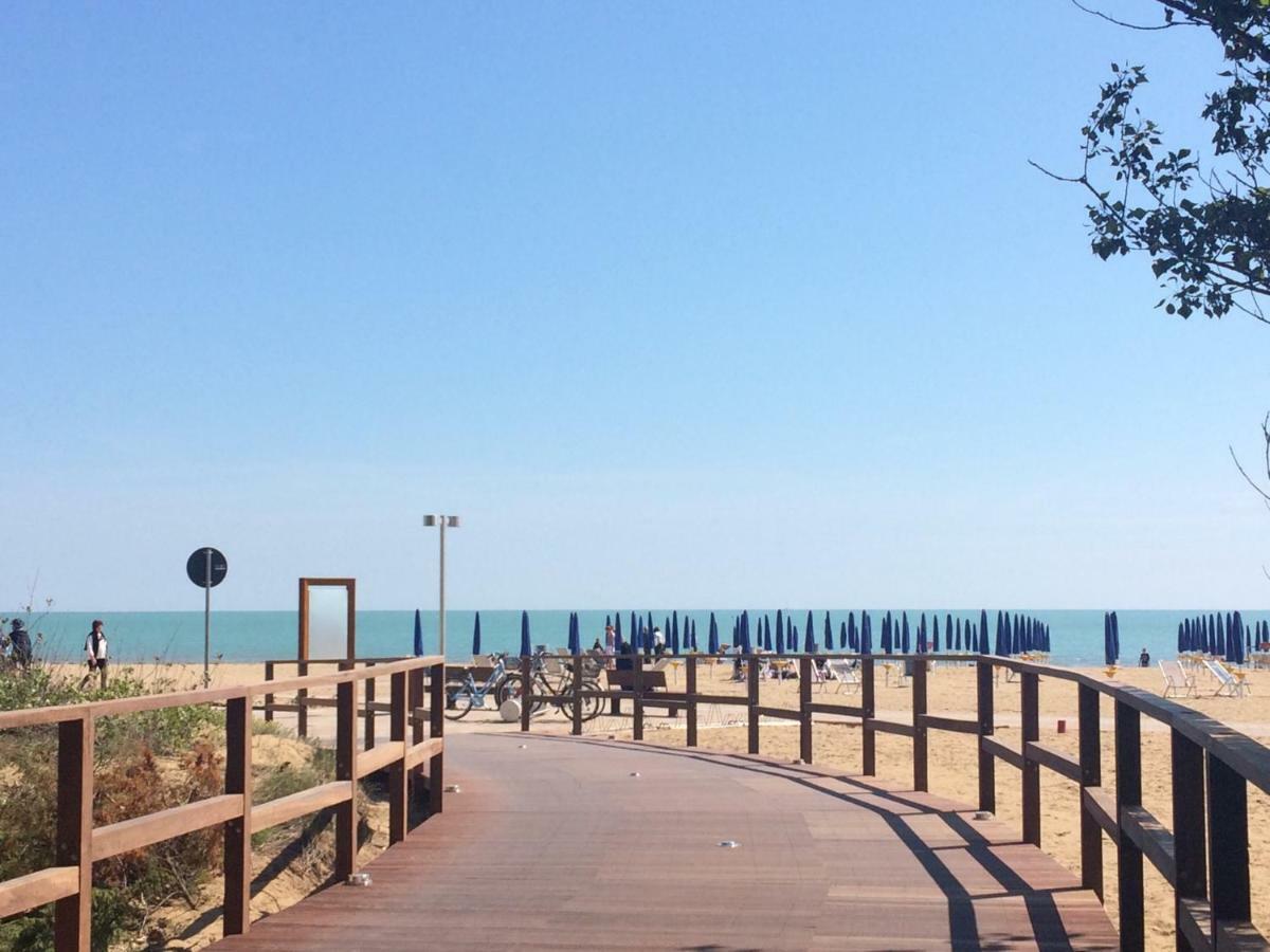 Giuliana - Appartamenti Bibione Buitenkant foto